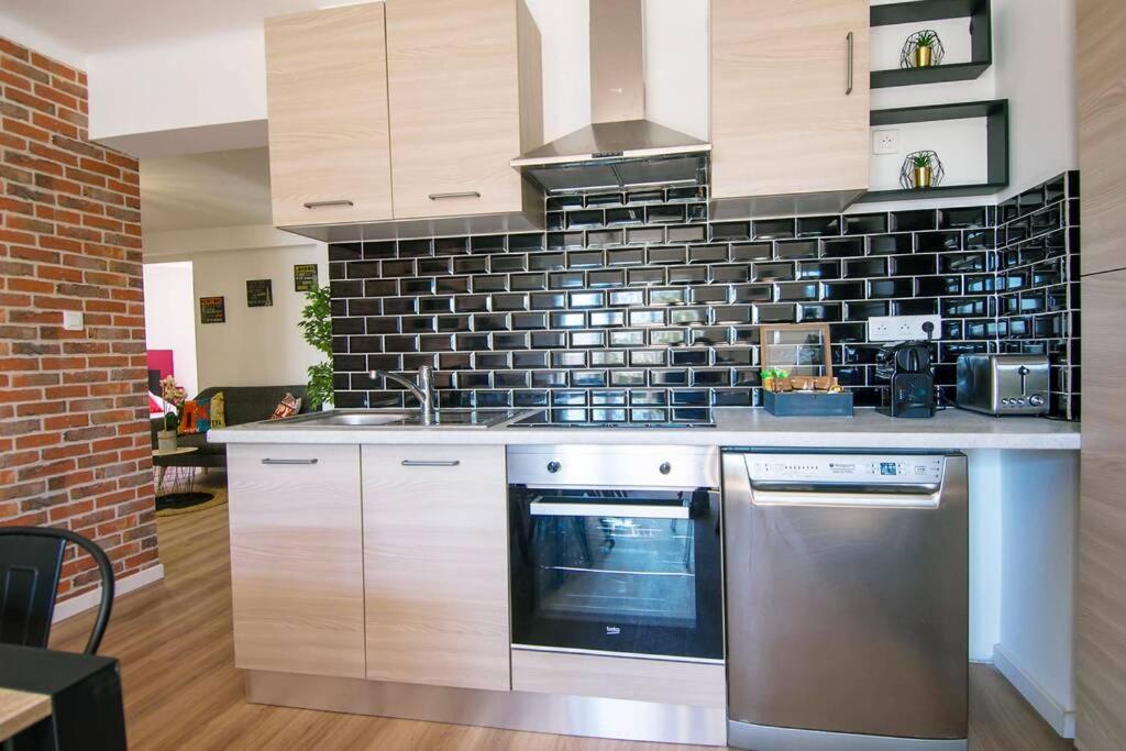 Climatise Gare Stcharles 4 Chambres Grand Balcon / Experience-Immo Marselha Exterior foto